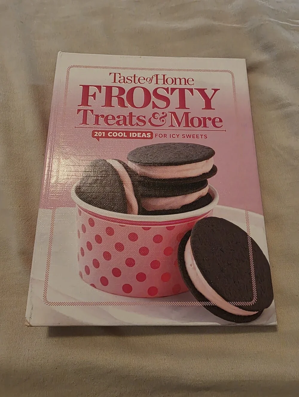 Taste Of Home Frosty Treats& More Cook Book 201 Dessert Recipes